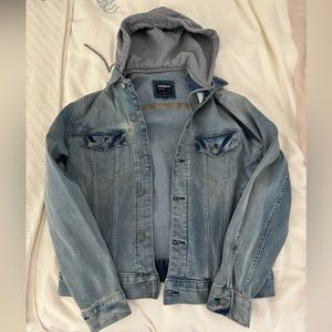 Express Men’s size M denim jacket with hood